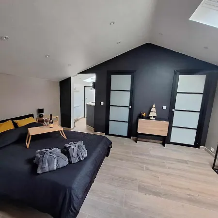 Avec Terrasse Et Jacuzzi Privatifs Lägenhet Mellet